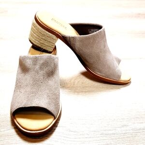 Soludos Shoes Soludos Capri Leather Tan Mules Size 7.5 NWOT